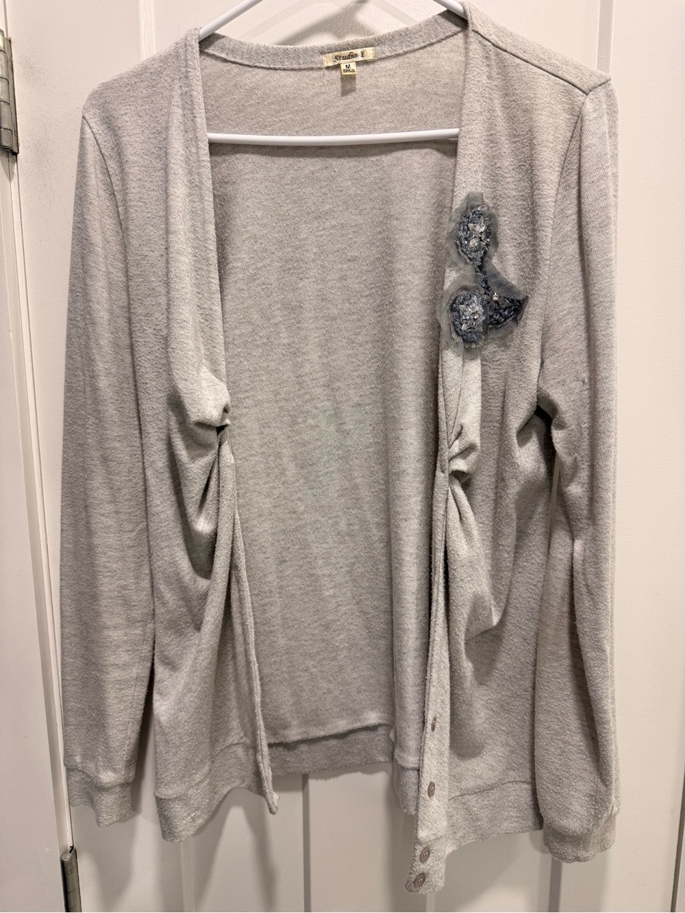 Studio Y Light Gray Open Front Cardigan with Floral Applique